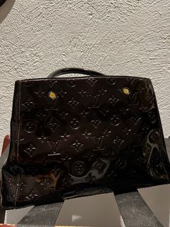 (Category: ) located in . Submitted by ellastore (Listing ID 1416497461, Image 1). Description: .
