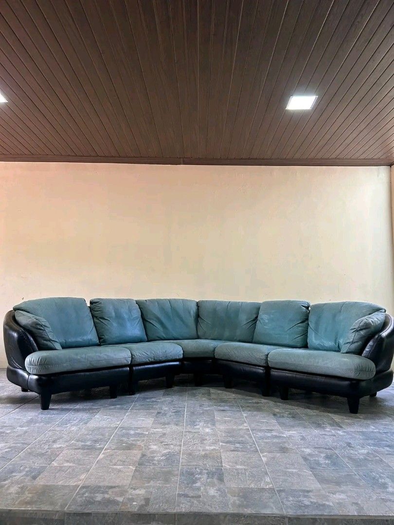 L-Shaped Leather Sofa (Category: Sofas) located in Valenzuela. Submitted by princeraya55649 (Listing ID 1416533546, Image 1). Description: Imported Genuine Leather Ltype Sofa from Japan P27k Only 130x27x41in Genuine Leather Naalis ang mga Foam wit zipper 5-6 Seater Walang Sag Walang Lubog Makapal ang Foam Heavy duty No issue Good Condition Minor Scratch Goods na Goods mga Suki .