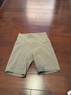 （分類：）位於 。 由 clothess.a 提交（商品編號 1416524279，圖片 1）。簡介： 。