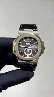 （分類：）位於 。 由 timeuniversewatch 提交（商品編號 1416453930，圖片 1）。簡介： 。