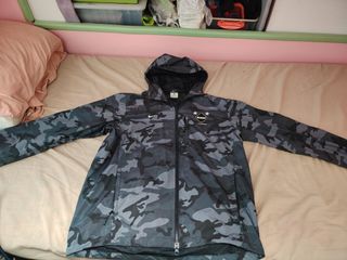 （分類：）位於 。 由 ericlau928 提交（商品編號 1416483058，圖片 1）。簡介： 。