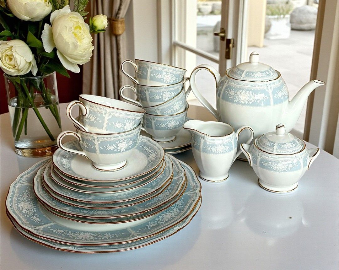 Noritake Lacewood Set (Category: Coffee & Tea Tableware) located in Davao. Submitted by euclasefindsph (Listing ID 1416583744, Image 1). Description: 1 Large Coffee Pot 1 Creamer 1 Sugar pot 2 Dinner plates 10.5 in 2 Breakfast Plates 2 Salad Plates 6 cups 6 Saucers all in very good condition, intact lining, no chips cracks or crazing.