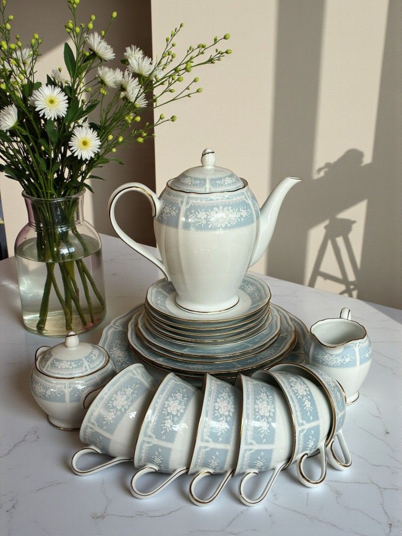 Noritake Lacewood Set (Category: Coffee & Tea Tableware) located in Davao. Submitted by euclasefindsph (Listing ID 1416583744, Image 3). Description: 1 Large Coffee Pot 1 Creamer 1 Sugar pot 2 Dinner plates 10.5 in 2 Breakfast Plates 2 Salad Plates 6 cups 6 Saucers all in very good condition, intact lining, no chips cracks or crazing.
