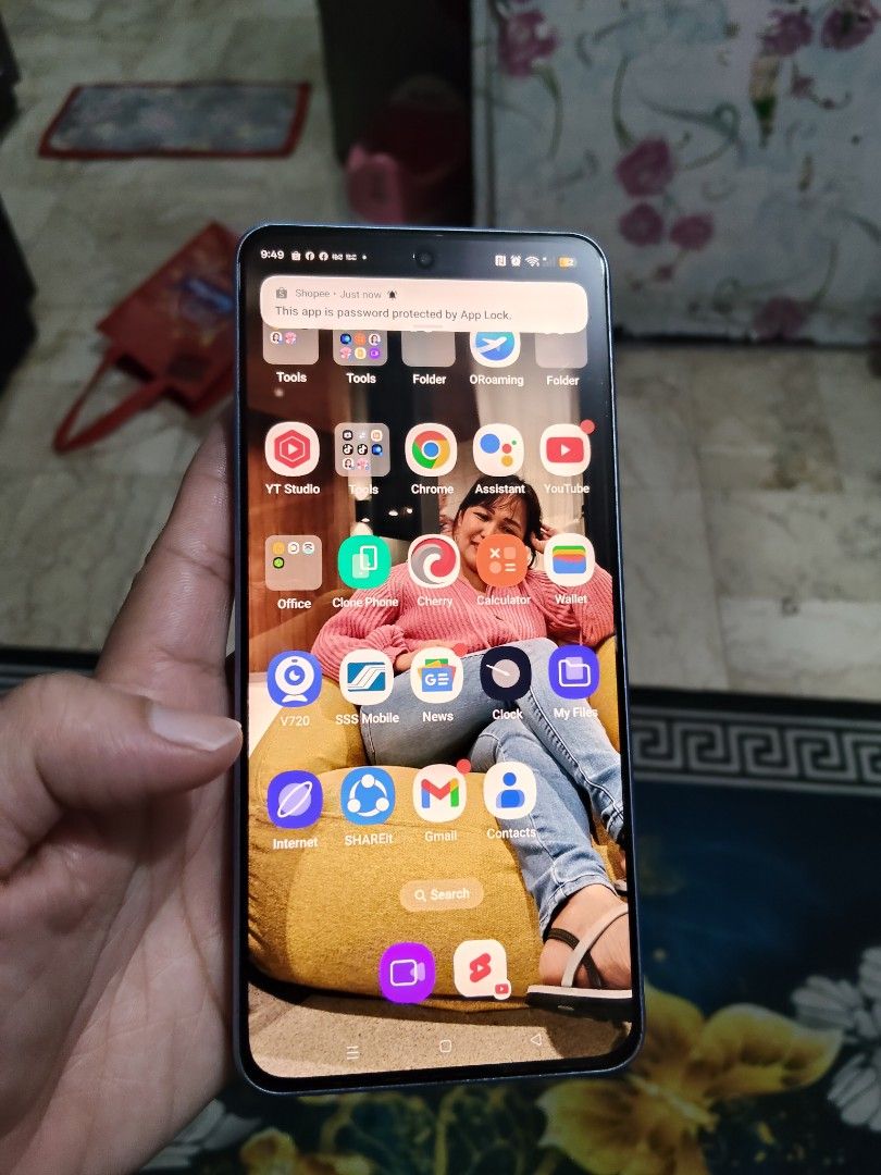 Oppo Reno 11 F 5G (Category: OPPO) located in Pasay City. Submitted by issay10 (Listing ID 1416613330, Image 2). Description: Storage: 256 GB Processor: Media Tek Dimensity 7050 Battery: 5000 mah Camera: front 32MP Rear 64MP+8MP+2MP Android 15 Performance Booster: Trinity Engine.