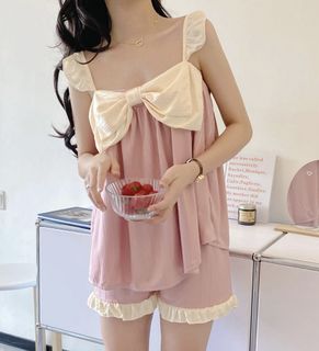 (Kategori: ) berada di . Dikirim oleh takeithomee (ID iklan 1416611561, Gambar 1). Deskripsi: .