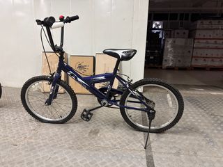 （分類：）位於 。 由 ryanrrr 提交（商品編號 1416517827，圖片 1）。簡介： 。