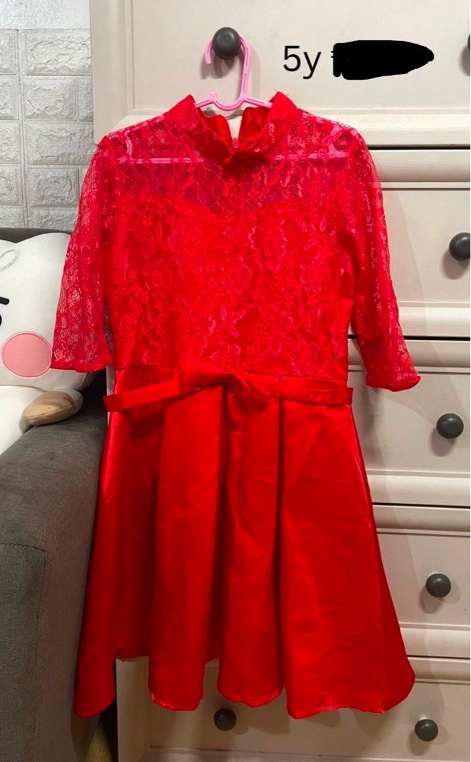 Red Lace Dress - 5y (Category: Babies & Kids Fashion) located in Manila. Submitted by ricxt (Listing ID 1416566383, Image 1). Description: - Red dress, ideal for special events. - Features a lace bodice and satin skirt. - Comes with a matching belt. - Designed for a 5-year-old. - Mandarin collar and 3/4 sleeves. - Price: ₱100.