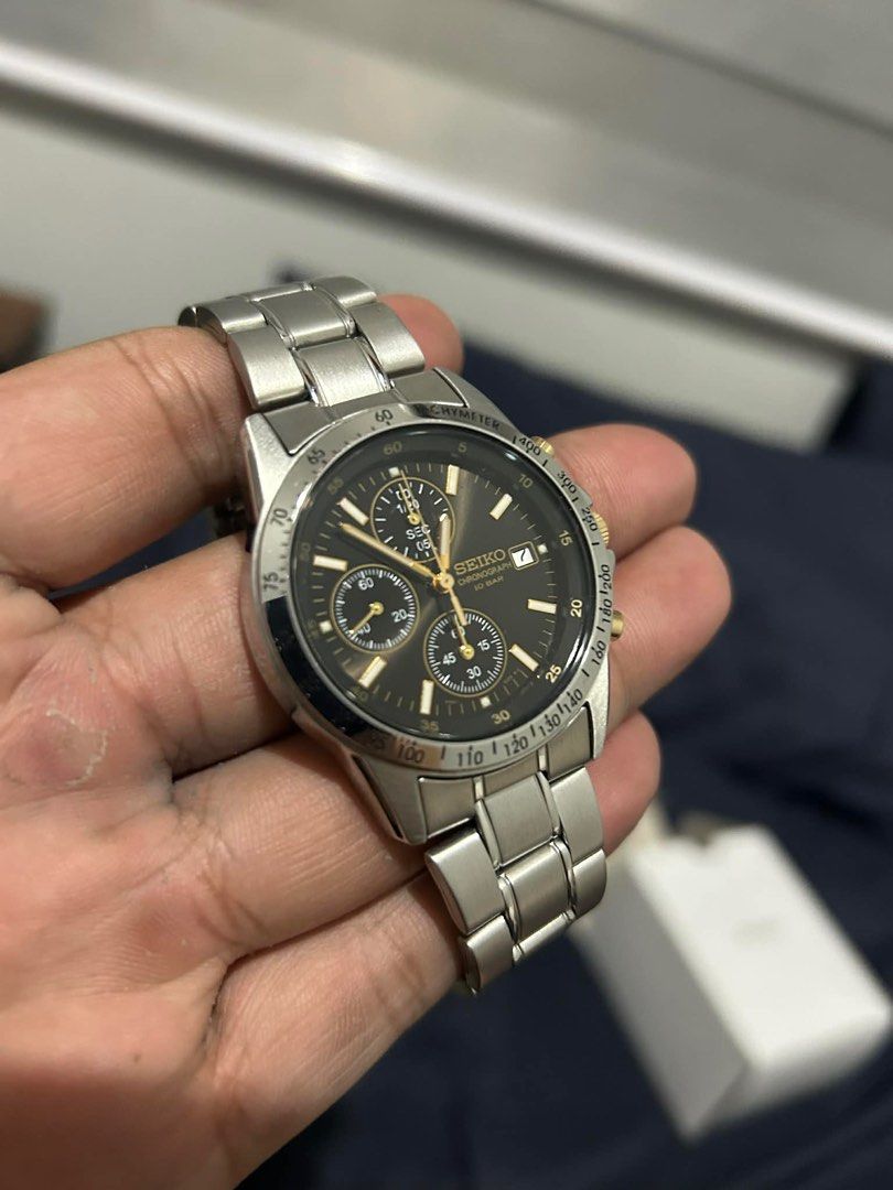 Seiko Chronograph Watch (Category: Men's Watches) located in Manila. Submitted by coolwinddd (Listing ID 1416482650, Image 2). Description: .