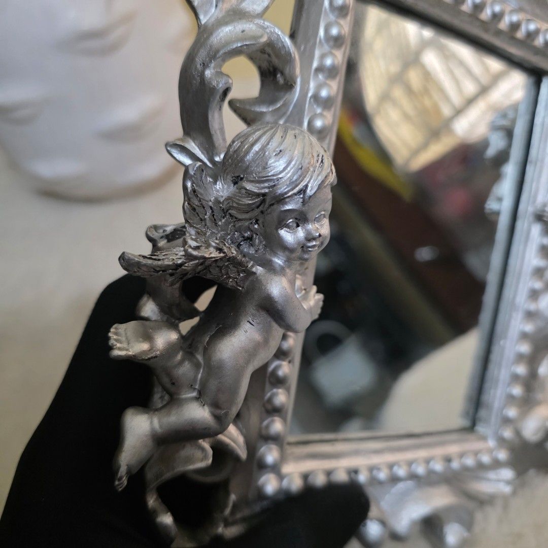 Silver Toned Vintage Looking Standing Picture Frame / Mirror (Category: Frames & Pictures) located in Binangonan. Submitted by makoleksyon (Listing ID 1416536566, Image 3). Description: Brand new with box pwede pang gift ganda ng quality mabigat bought in Japan.