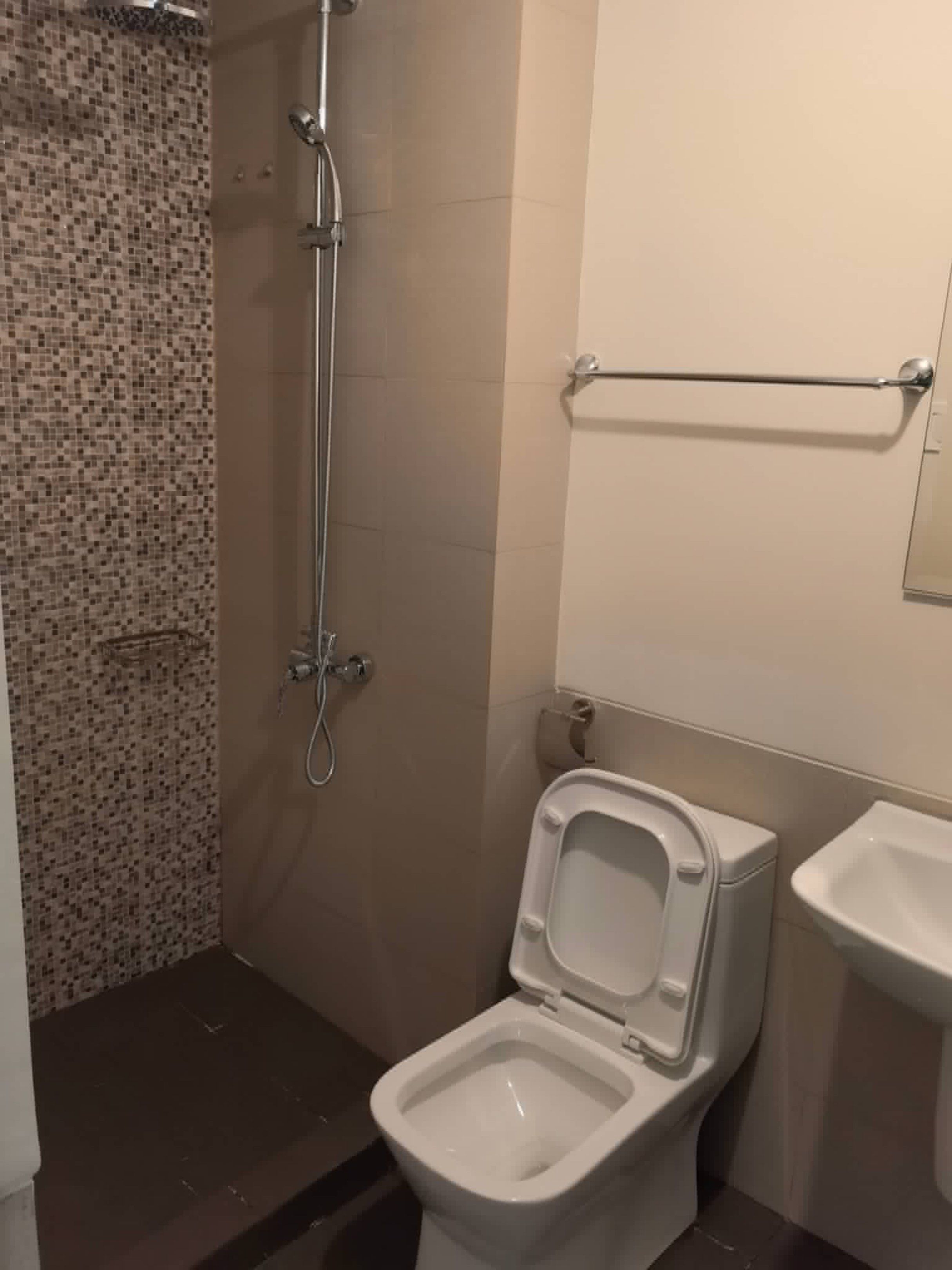 Studio Condo Aurora Escalades (Category: Apartments & Condos) located in Manila. Submitted by fastriver-56ec01 (Listing ID 1416601086, Image 3). Description: RUSH FOR SALE!!! BRAND NEW CONDO UNIT AT AURORA ESCALADES CUBAO DEVELOPER: ROBINSONS LAND CORP. •Brand New Unit (First to move-in) • Studio (Floor Area: 23.5 sqm.) • 1 Toilet and Bath • 1 Kitchen and Sink with Built-in Cabinet • 1 Full Mirrored Sliding Big Cabinet Use as Income Generating Bu