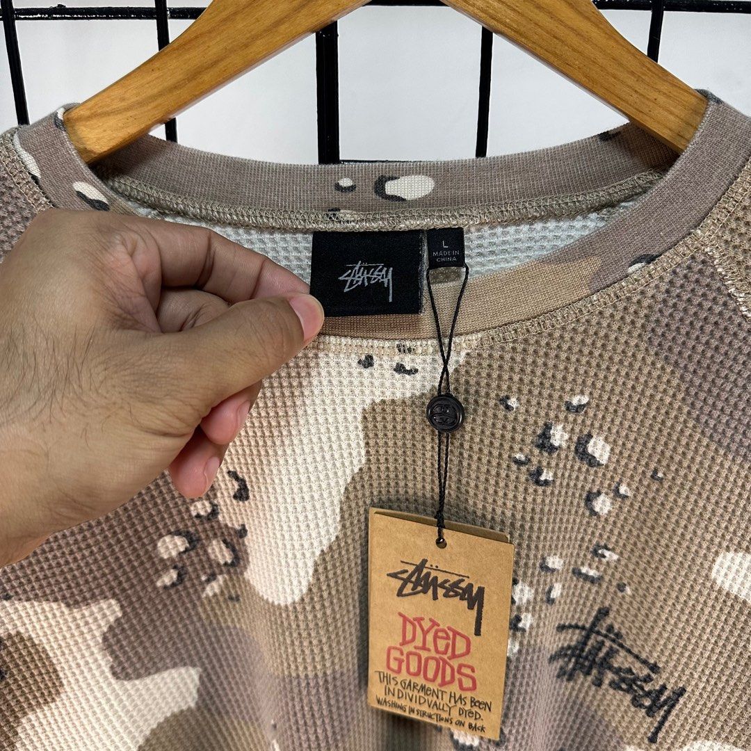 STUSSY BASIC THERMAL WOODLAND CAMO (AUTHENTIC) (Category: Activewear) located in Manila. Submitted by puppyinsane (Listing ID 1416534865, Image 2). Description: Bnew and authentic LARGE LENGTH: 28 WIDTH: 24 .