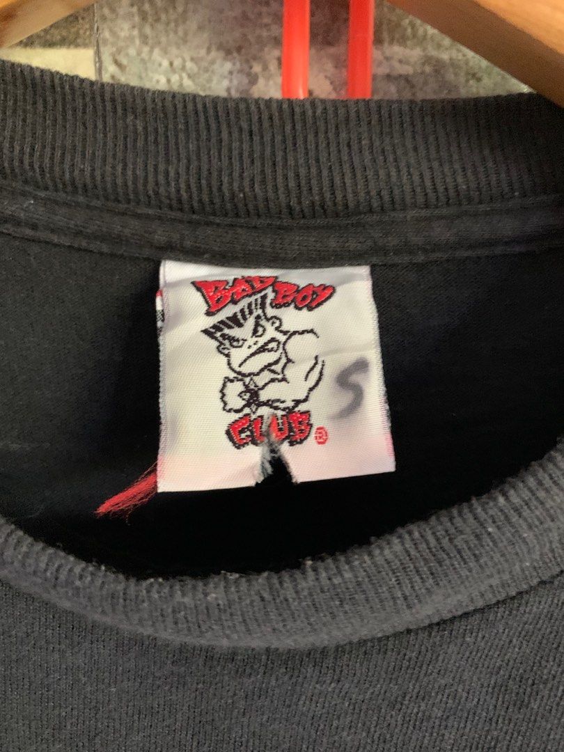 Vintage Badboy Surf Wear (Category: Tshirts & Polo Shirts ) located in Cagayan de Oro. Submitted by densho69 (Listing ID 1416451157, Image 2). Description: Dimes: 20.5 x 26 (S on tag, fit S-M) Color: 8.5/10 Condition: 8.5/10 Issue: Needwash, light lints, dirt on print(removable), has chirp in the tag..