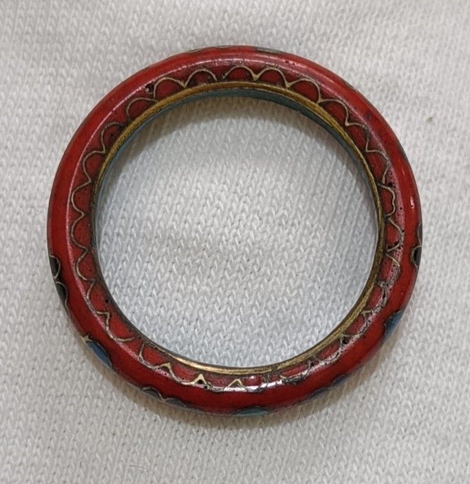 Vintage Cloissoine Chunky Enamel Ring (Category: Rings) located in Baguio. Submitted by maryrose1188 (Listing ID 1416635966, Image 3). Description: - Vintage ring - Red enamel band - Blue and turquoise accents - Gold-colored interior - Size 8 - Cloud-like design - Classic aesthetic.