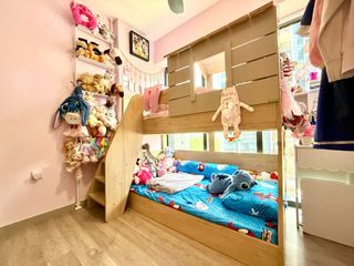 (Category: ) located in . Submitted by mi3r84 (Listing ID 1416555926, Image 1). Description: .