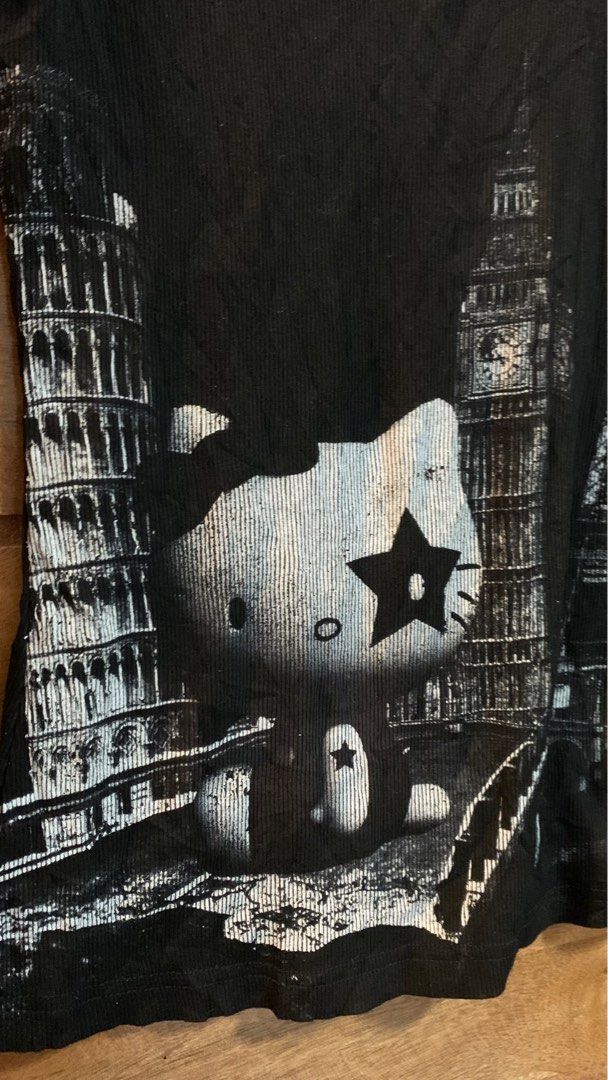 Y2k Hello Kitty Tank Top (Category: Others Tops) located in Laoag. Submitted by hotstuffben (Listing ID 1416452492, Image 3). Description: Size:S-M -Mop:Gcash Only -Mod:J&T Only.