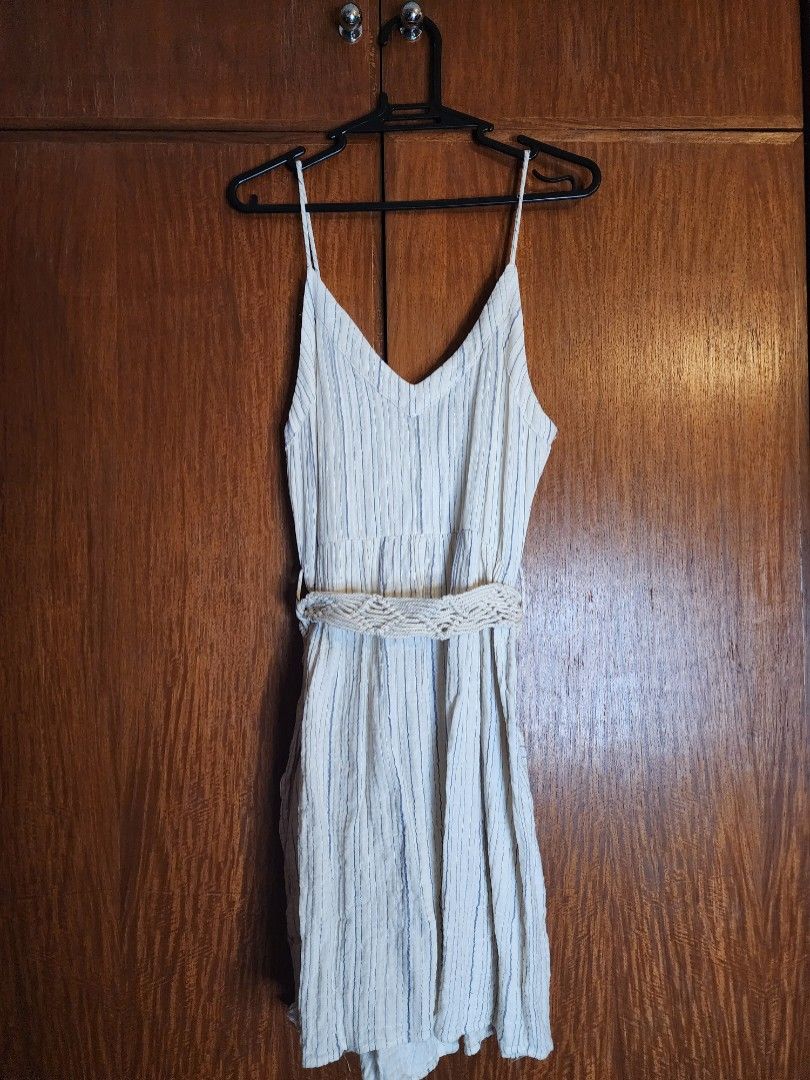 ZARA STRIPED SUMMER DRESS (Category: Dresses) located in Muntinlupa City. Submitted by trishdlf (Listing ID 1416573523, Image 2). Description: - Zara striped summer dress - Tie-waist design with bohemian belt - Button details - Low neckline - Size M - Worn less than 3x Discounts for 3 or more items MOP: BPI/Gcash Shipping thru Gogoxpress c/o buyer.
