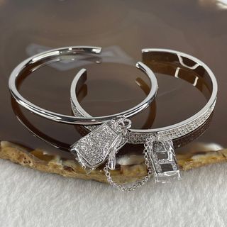 (Category: ) located in . Submitted by huangsjadeiteandjewelry (Listing ID 1413122348, Image 1). Description: .