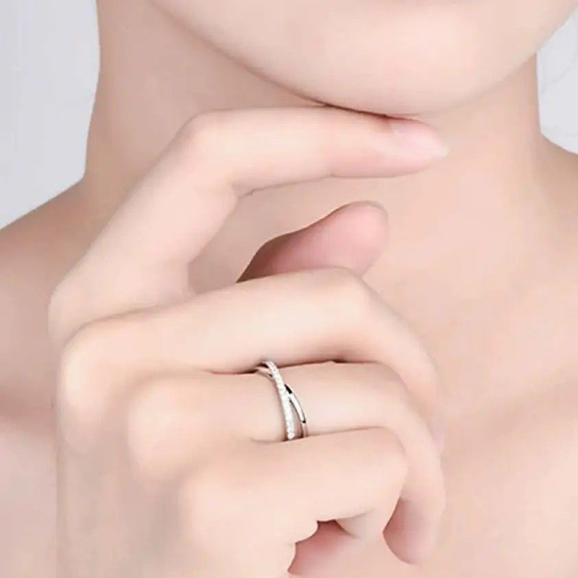 18K Saudi Gold White Gold Infinity Ring (Category: Rings) located in Caloocan City. Submitted by cheskhaionlinestore2.0 (Listing ID 1413160862, Image 3). Description: 18K✨ White Gold Infinity Ring 🍒Nasasangla💯/ Pawnable 💯 🍒Ship Via Lbc/ JNT 🍒Same Day delivery via LALAMOVE 🚚 🍒Wise and Lifetime Investment 💯 🍒 Brandnew 💯 DM for faster Transaction 📩📩📩.