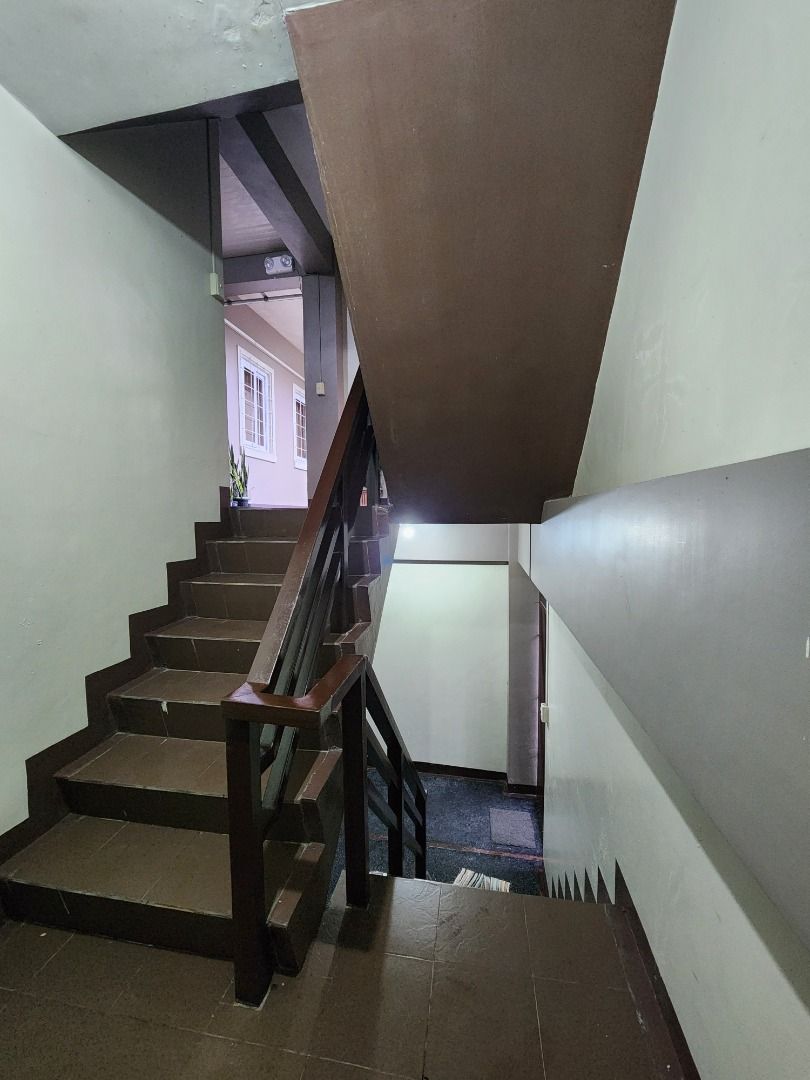 8 units apartment with owner's house (Category: Commercial) located in Baguio. Submitted by goldendolphin-17cb45 (Listing ID 1413054083, Image 2). Description: Income Generating Property Lot 300sqm Building 540sqm with 180 sqm roofdeck 8 units (2rooms each) apartment 1 owner's house Along National road With existing tenant .