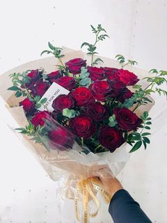 （分類：）位於 。 由 aavya_florist 提交（商品編號 1413119179，圖片 1）。簡介： 。