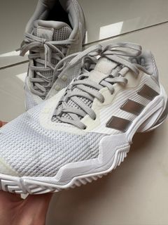 (Category: ) located in . Submitted by prelovedoutfits775 (Listing ID 1413081789, Image 1). Description: .