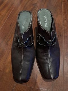 (Category: ) located in . Submitted by shopleadiiinglady (Listing ID 1413140741, Image 1). Description: .