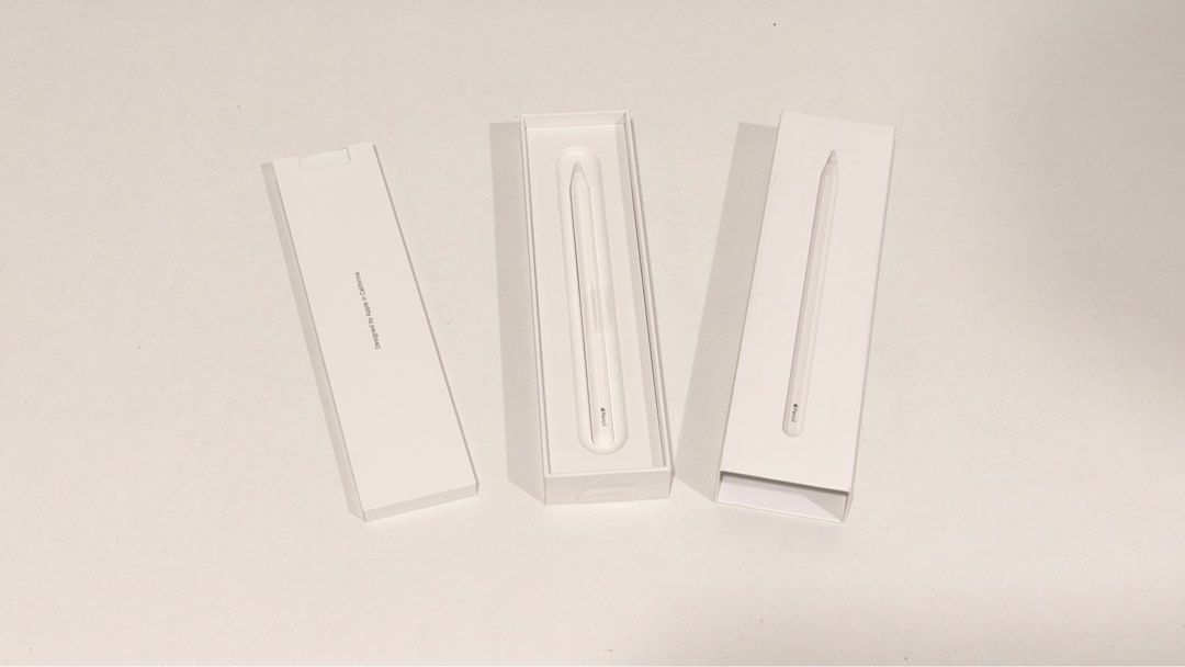 Apple Pencil Pro (Category: Other Mobile & Gadget Accessories) located in Cebu City. Submitted by good_find (Listing ID 1413137231, Image 1). Description: Complete package and in great condition Meet up: Ayala Center Cebu LBC COD Shipping is shouldered by buyer .
