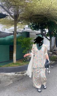 (Category: ) located in . Submitted by melor94 (Listing ID 1413105763, Image 1). Description: .