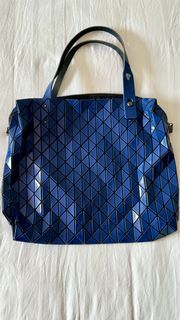 (Category: ) located in . Submitted by buyitall (Listing ID 1413097501, Image 1). Description: .