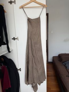 (Category: ) located in . Submitted by movingoutclearanceee (Listing ID 1413055070, Image 1). Description: .