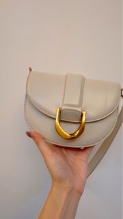 （分類：）位於 。 由 appleck 提交（商品編號 1413093564，圖片 1）。簡介： 。