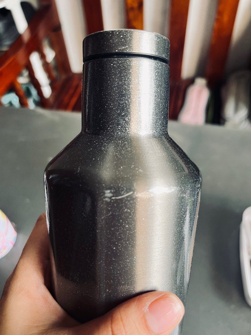 Corkcicle x Starbucks Tumbler (Category: Water Bottles & Tumblers) located in Manila. Submitted by royaljaydee (Listing ID 1413057231, Image 3). Description: - Starbucks x Corkcicle collaboration - Stylish metallic glittery finish - 16 fl oz / 473ml (473ml) capacity - Features a cap with the same metallic glittery finish - Starbucks logo present - Used for coffee onlu Rfs: received a new tumbler for xmas.