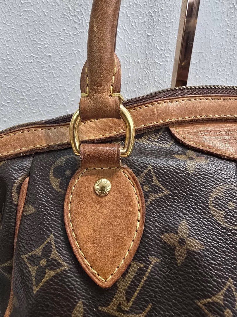 😱Guaranteed Orig💯Money back!💯💯💯 (Category: Luxury Bags & Wallets) located in General Santos City (Dadiangas). Submitted by braverabbit.67 (Listing ID 1413207528, Image 3). Description: PerSonal bet! 🔥 💯MONEY BACK GUARANTEE 💯💯👌🏻 Lv tivoli in verygood condition Small with original duStbag 𝗦𝘂𝗿𝗲 𝗯𝘂𝘆𝗲𝗿 𝗺𝗮𝘆 𝗿𝗲𝗾𝘂𝗲𝗦𝘁 𝗺𝗼𝗿𝗲 𝗱𝗲𝘁𝗮𝗶𝗹𝗲𝗱 𝗽𝗶𝗰𝗦 𝗼𝗿 𝘃𝗲𝗱𝗶𝗼! ‼️𝗙𝗢𝗥 𝗔𝗦𝗔𝗣 𝗥𝗘𝗣𝗟𝗬 𝗠𝗘𝗦𝗦𝗔𝗚𝗘 𝗨𝗦 𝗢𝗡 𝗙�