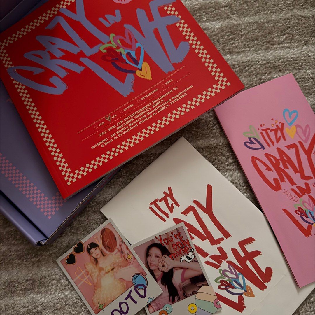 ITZY Crazy in Love Lia Version Album (Category: K-Wave Merchandise) located in Quezon City. Submitted by stanyscart (Listing ID 1413214844, Image 2). Description: - Complete inclusions - Lia version - See photos for photocard pulls .