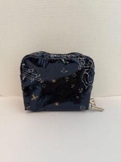 （分類：）位於 。 由 cc_disney 提交（商品編號 1413049851，圖片 1）。簡介： 。