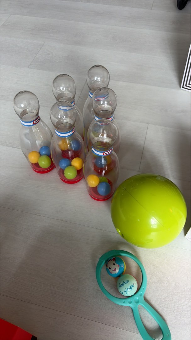 Little Tikes Bowling Set with Rattle, Hobbies & Toys, Toys & Games on ...
