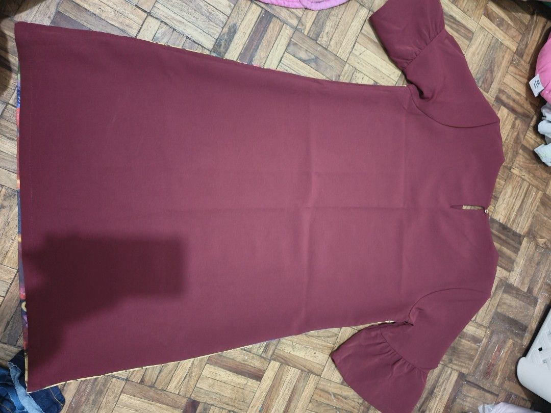 LMK Kamiseta Dress (Category: Dresses) located in Manila. Submitted by pingkaysf (Listing ID 1413088716, Image 2). Description: For Sale LMK Kamiseta Dress - Size: M - Love Marie Collection - Bell sleeves Used Once RFS : Leaning towards to a neutral and plain ootds .