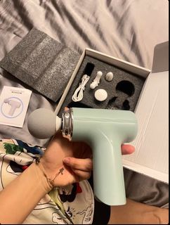 (Category: ) located in . Submitted by preloved_soft (Listing ID 1413118473, Image 1). Description: .