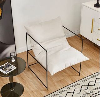 (Category: ) located in . Submitted by luxluxx (Listing ID 1413069076, Image 1). Description: .