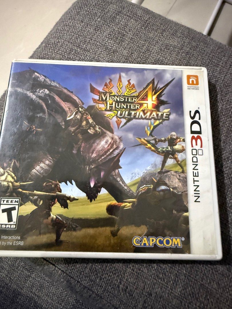 Monster Hunter 4 Ultimate - Nintendo 3DS (Category: Nintendo) located in Quezon City. Submitted by gritxfaith (Listing ID 1413084012, Image 1). Description: - Monster Hunter 4 Ultimate for Nintendo 3DS - Features the game title and Nintendo 3DS logo - ESRB Rating: T for Teen - Published by CAPCOM - Game case included.
