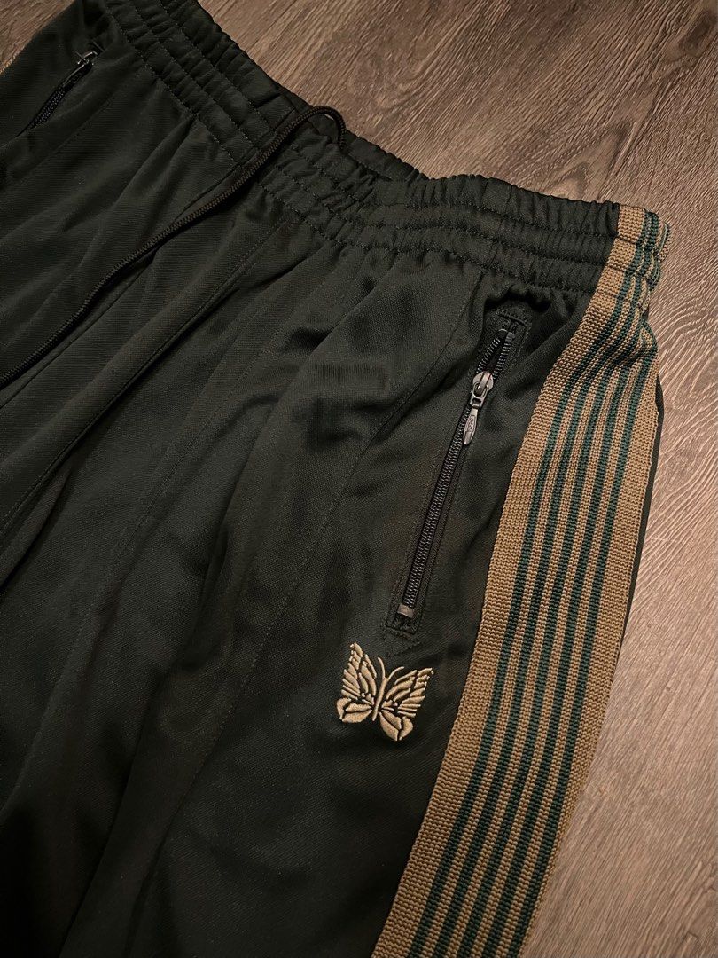 Needles HD Track Pants Green (Category: Joggers) located in Pasay City. Submitted by synag (Listing ID 1413044118, Image 2). Description: HD BALLOON CUT not Narrow Super Baggy 30-44 Waistline 39 Length 11 Hem Size Large No Issue.