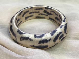(Category: ) located in . Submitted by 28vintagejewelry (Listing ID 1413179367, Image 1). Description: .