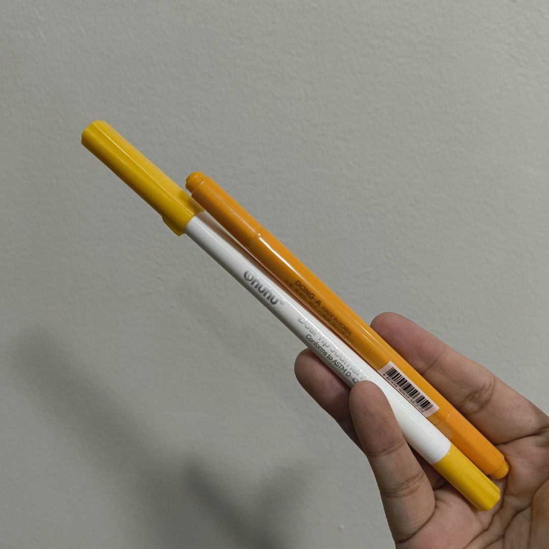 Ohuhu Dual Tip Journal Pens 40s (Category: Stationery & School Supplies) located in Paranaque City. Submitted by 365inasnap (Listing ID 1413106021, Image 3). Description: Used twice. These are water based markers and are suitable for bullet journallers. The colors are not as bright/vibrant (swatching is available upon request). I opened this twice and had to stop to give way to academic and work commitments. Also a little hard for me to carry aro