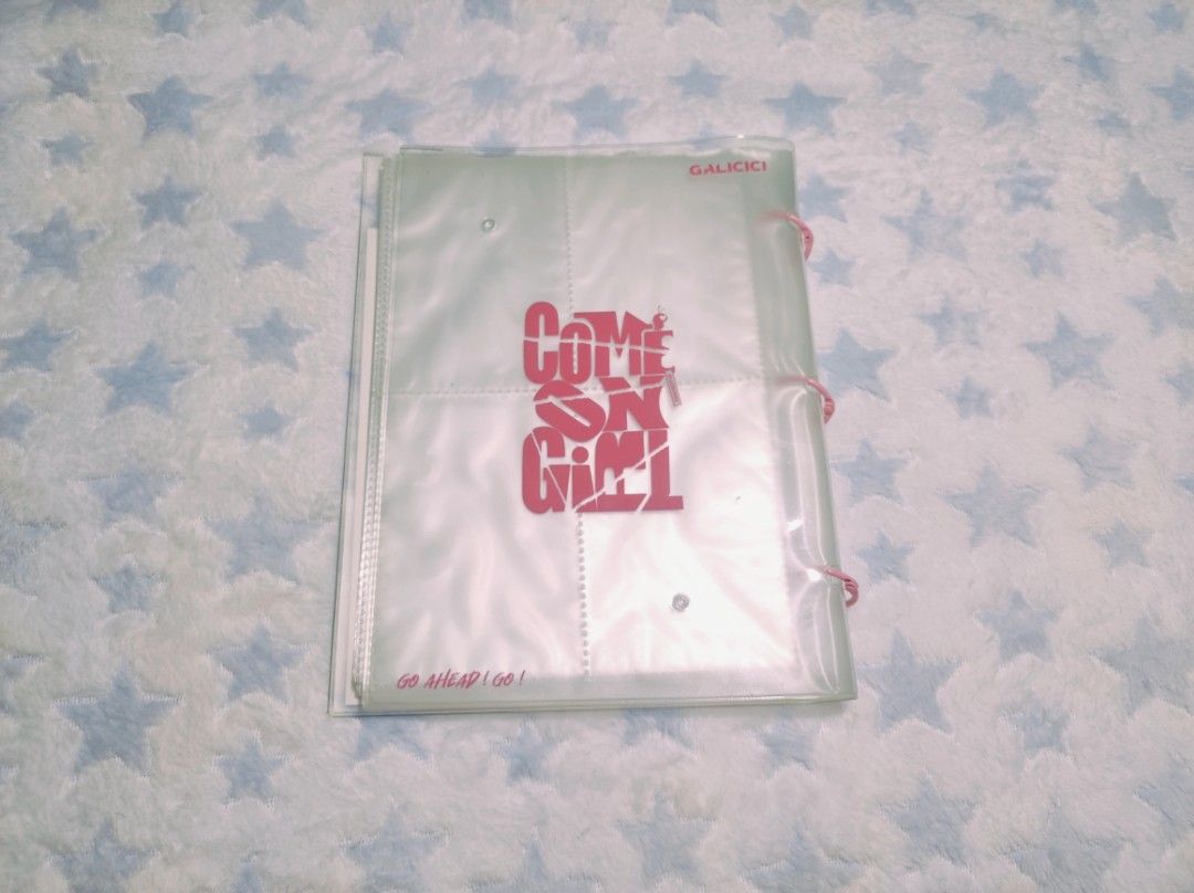Pink PhotoCard Album Binder (Category: Stationery & School Supplies) located in Manila. Submitted by en_jay4u (Listing ID 1413189211, Image 2). Description: Pvc Binder with 20pcs 4P PP Sleeves/Pages Available - Pink & Orange Cat - mop: Gcash payo only - mod: jnt, ggx, sdd, meetup within mm - x sensi - QC loc.