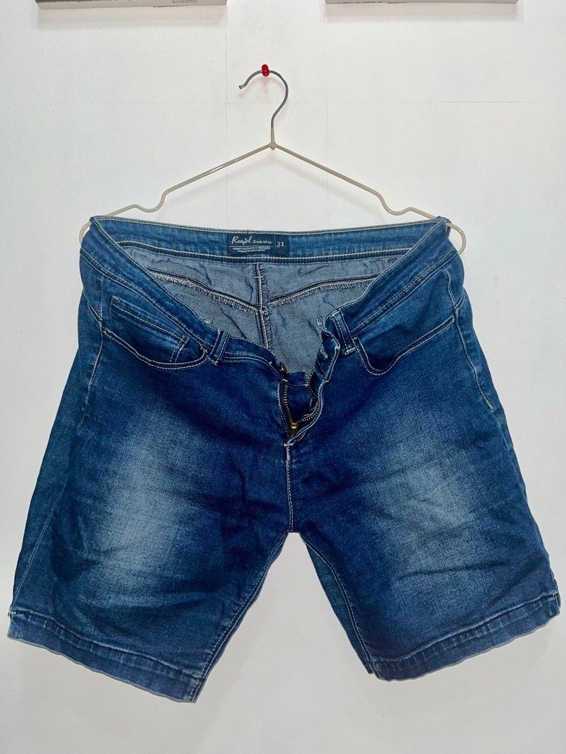 Rampage Denim Shorts - Size 31 (Category: Shorts) located in Las Pinas. Submitted by leimooonade (Listing ID 1413117574, Image 1). Description: - Rampage denim shorts - Dark blue color - Size 31 - Zip fly - Classic five-pocket design - Slightly faded denim - Perfect for casual wear GCASH only ‼️.