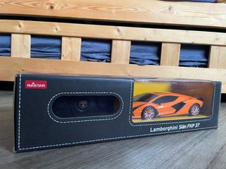 Lamborghini Essenza SCV12 #63 "Squadra Corse" "Race" Series 1 24 Diecast Model Car By Bburago White And Black - View #6