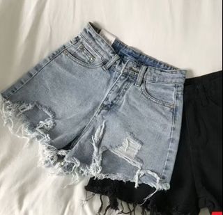 (Category: ) located in . Submitted by stopthecrepe (Listing ID 1413169224, Image 1). Description: .