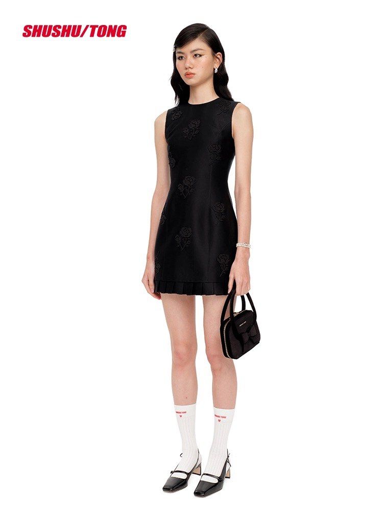SHUSHU/TONG Black Mini Dress S/8, Women's Fashion, Dresses & Sets, Dresses  on Carousell