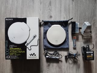 （分類：）位於 。 由 windingupman 提交（商品編號 1413087792，圖片 1）。簡介： 。