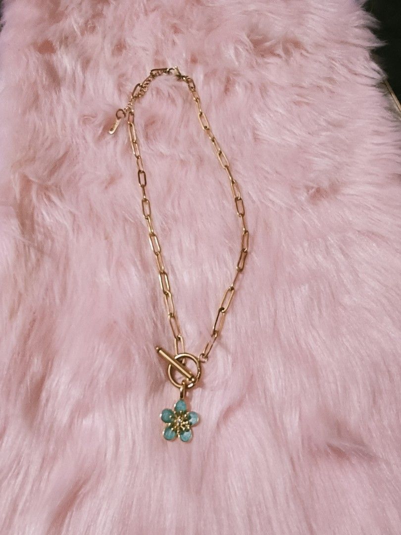 Tala By Kyla Premium Necklace no. 2 (Category: Necklaces) located in Santa Rosa. Submitted by Gail_ (Listing ID 1413201914, Image 1). Description: FOR SALE! RFS: Need funds for my thesis at feasib (4th yr college here) ✓fixed price ✓ can send pictures & video ✓ can do meet up around sta rosa, laguna only ✓ ship thru J&T ✓ w freebies.
